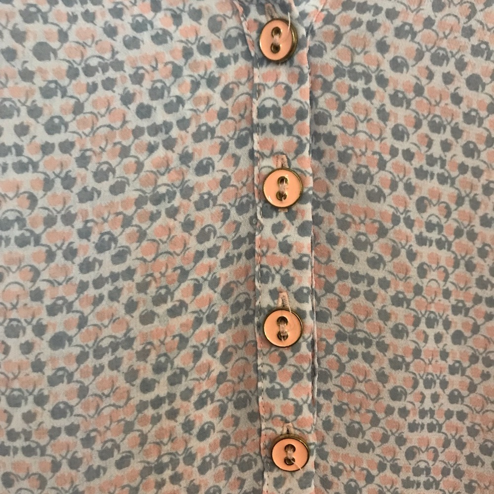 Beautiful ANA blouse - Picture 2 of 4